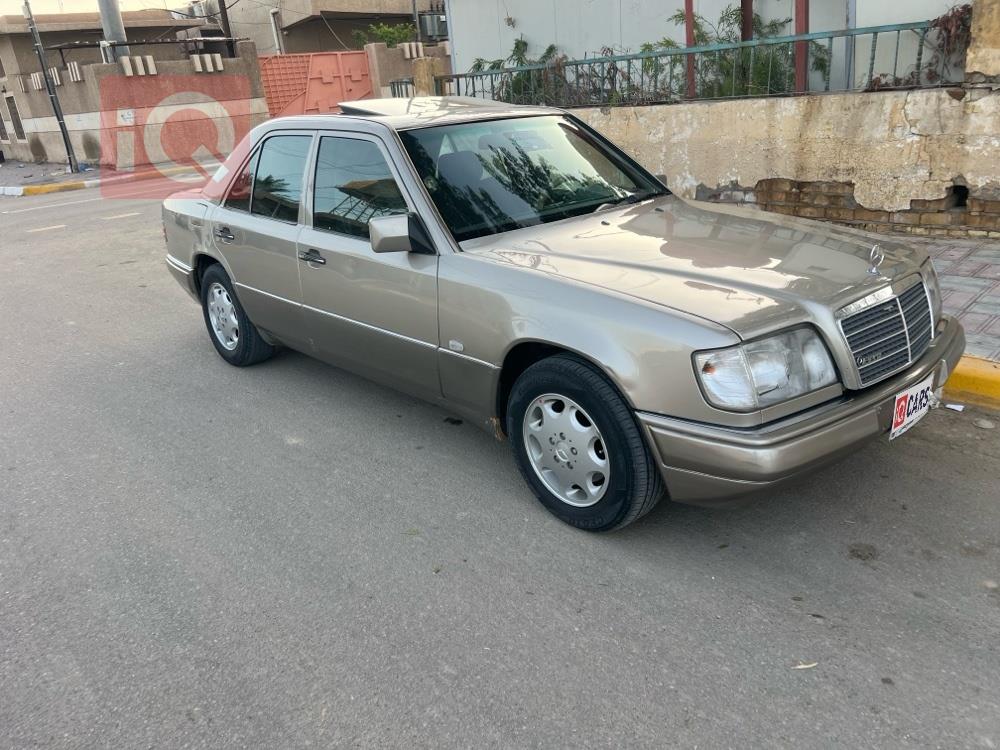 مێرسێدس بێنز E-Class